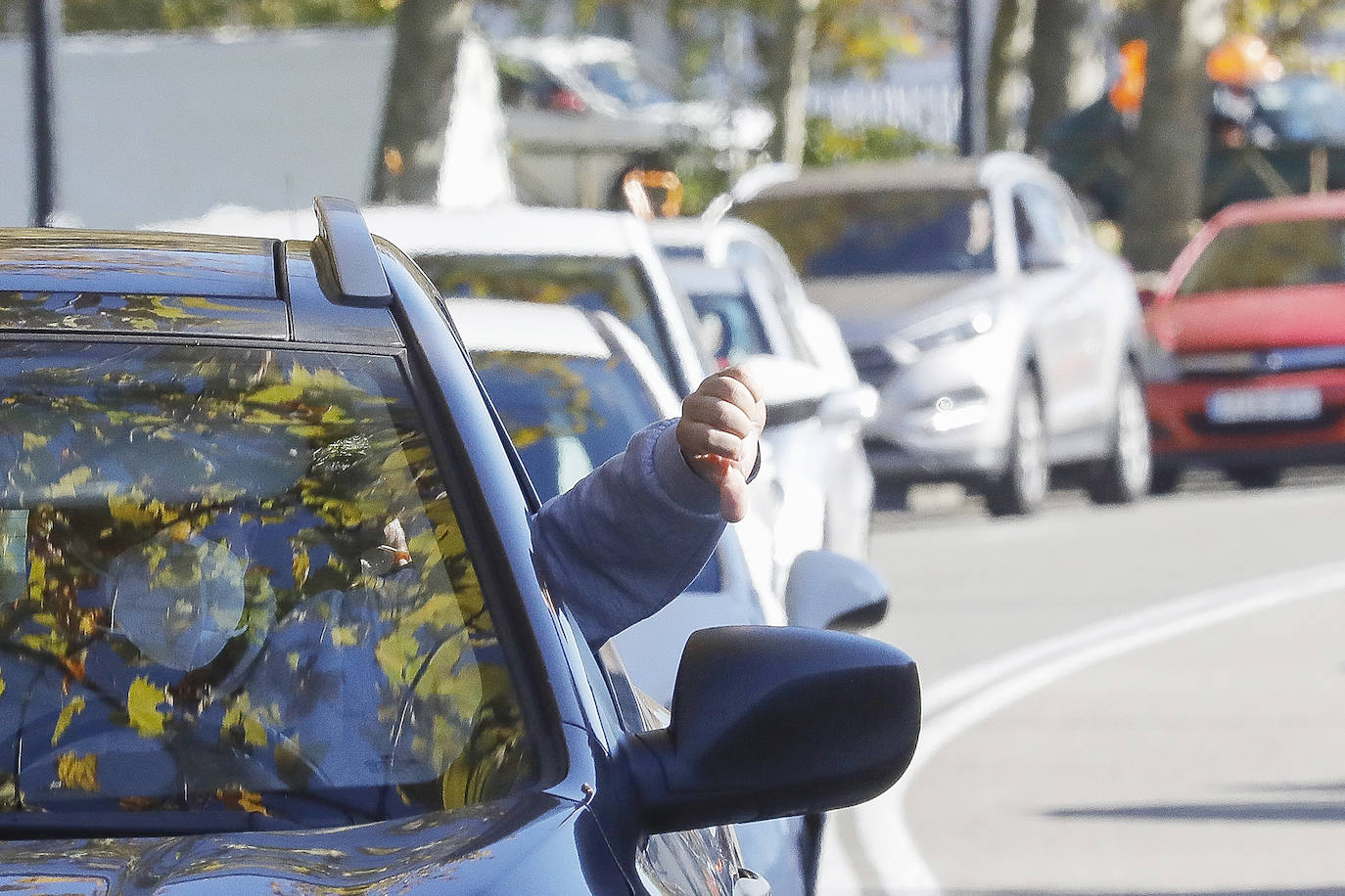 Protestan contra «el control político de la educación» y «los recortes en la libertad de enseñanza»