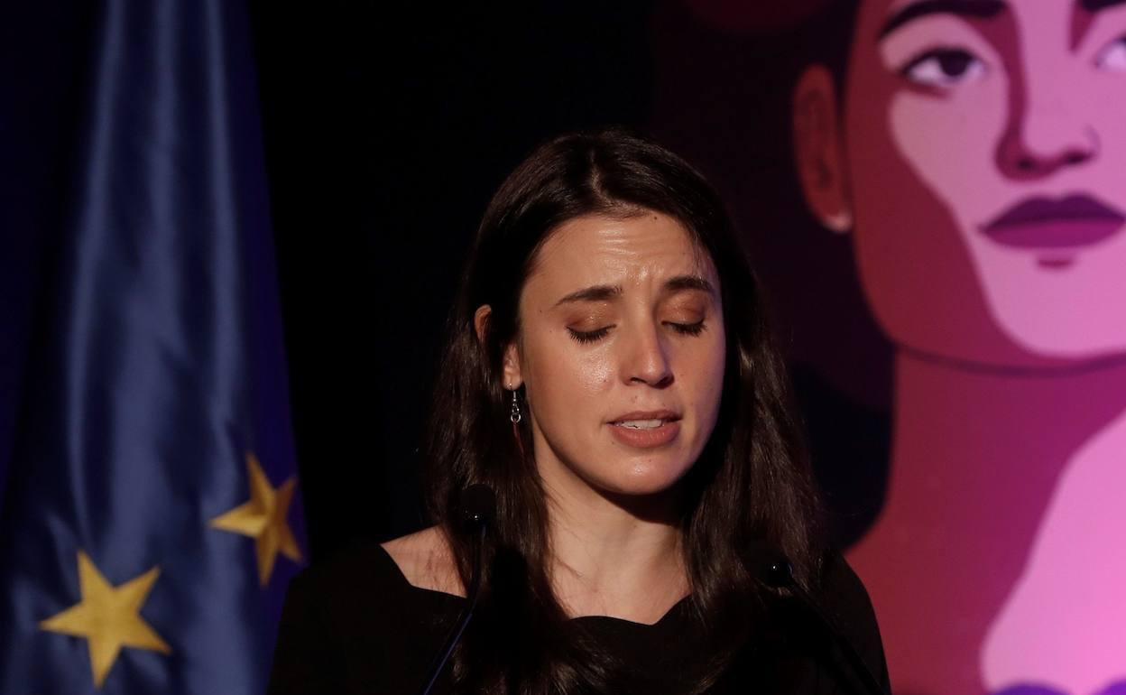 La ministra de Igualdad, Irene Montero, durante su discurso. 