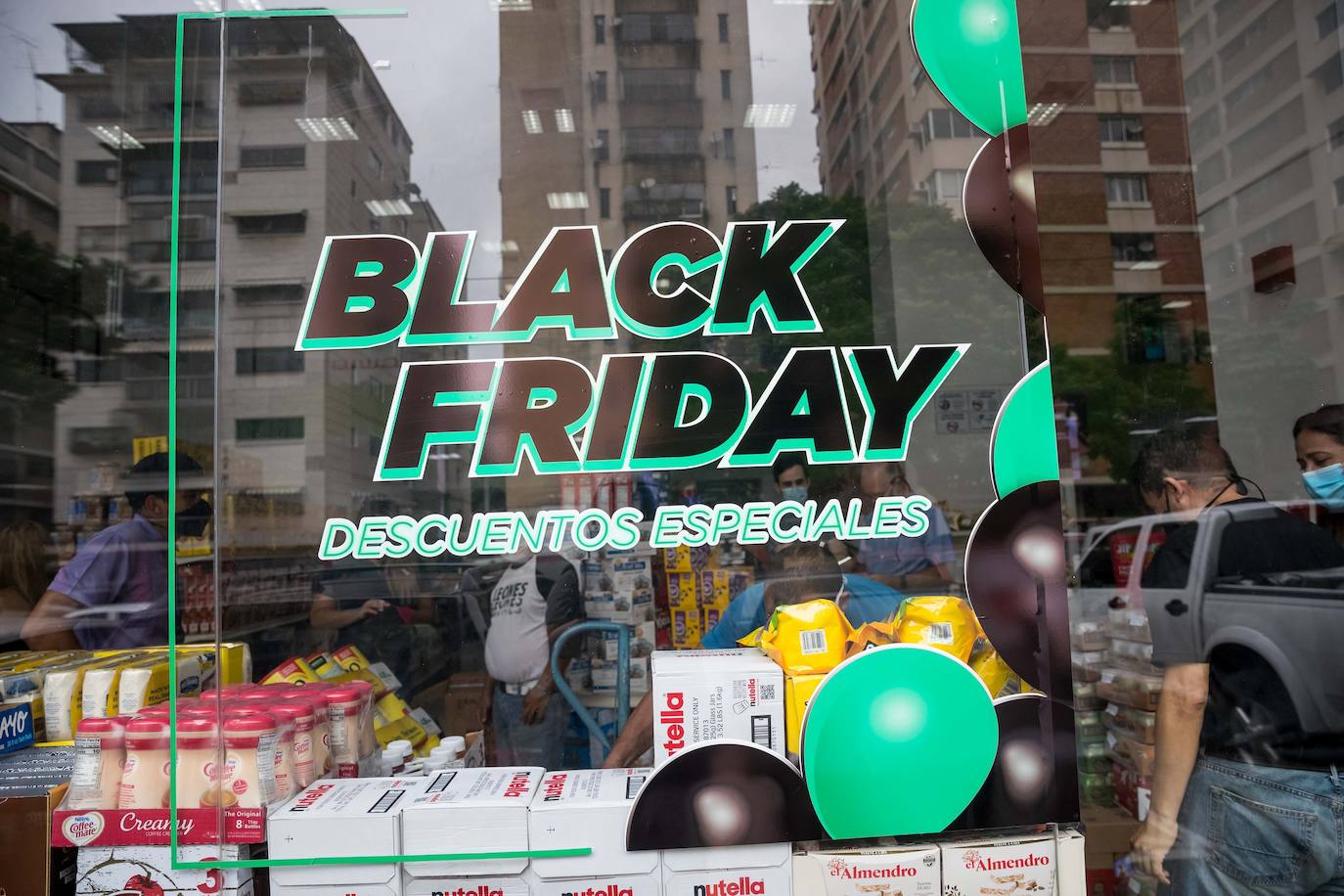 El Black Friday se celebrará mañana convertido en una fecha capital para el sector del comercio