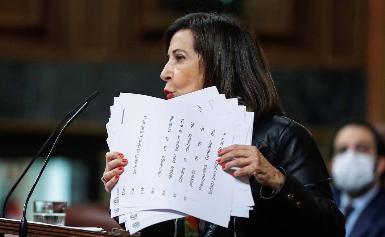 Margarita Robles, este lunes durante el debate de los Presupuestos en el Congreso de los Diputados.