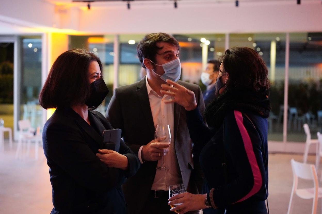 Rosa Belmonte, Rafa Latorre y Emilia Landaluce. 