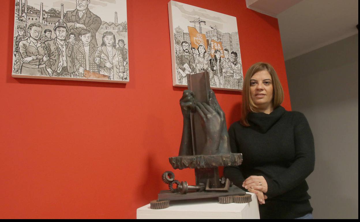 Gimena Llamedo, número dos de la FSA, posa en la sede del partido