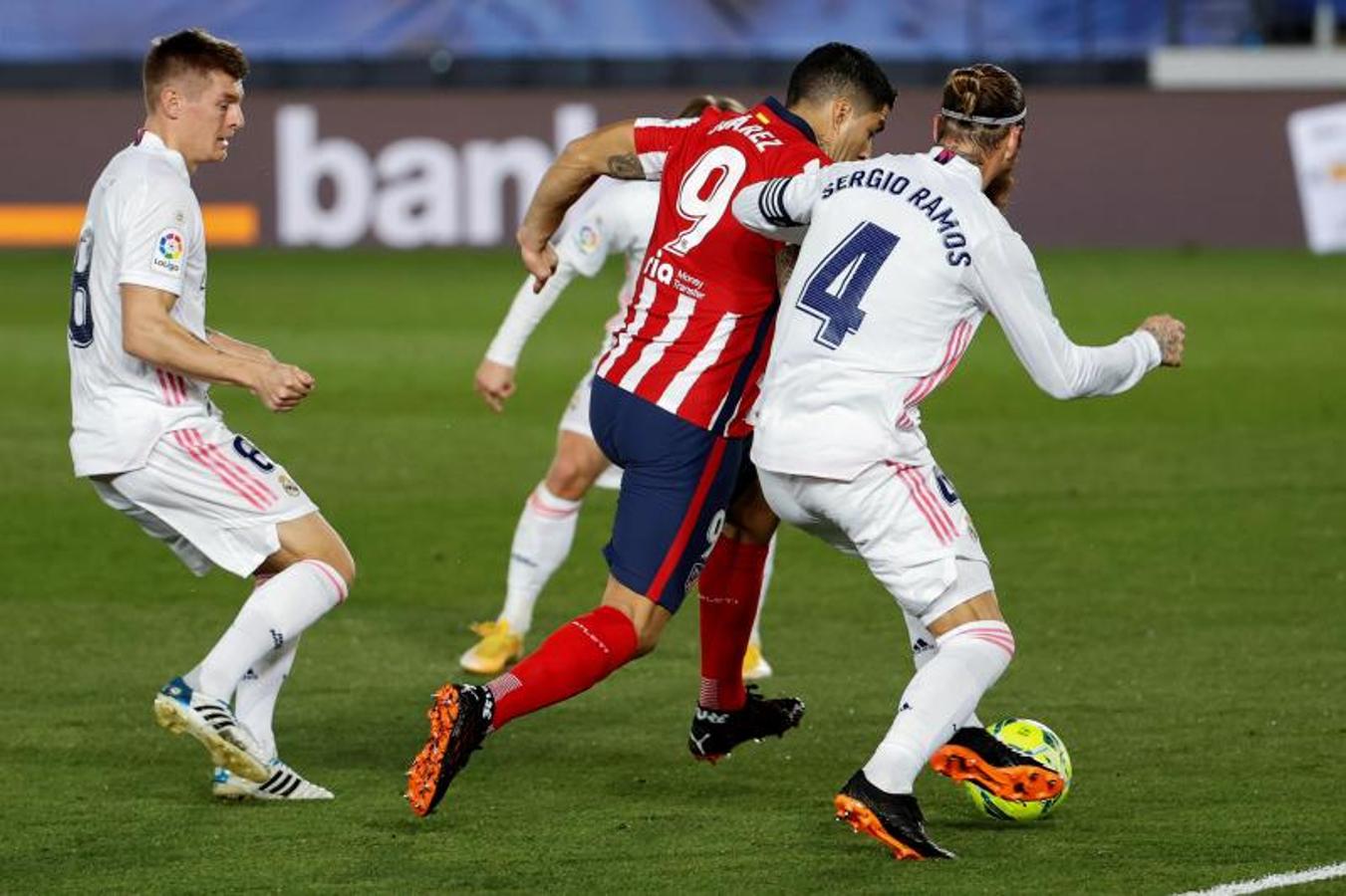 Fotos: Las mejores imágenes del Real Madrid-Atlético de Madrid