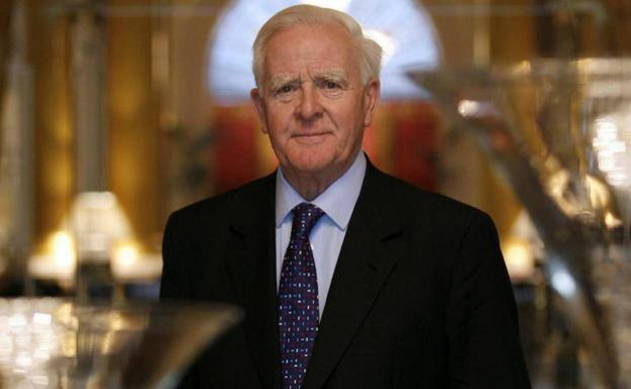 Le Carré.