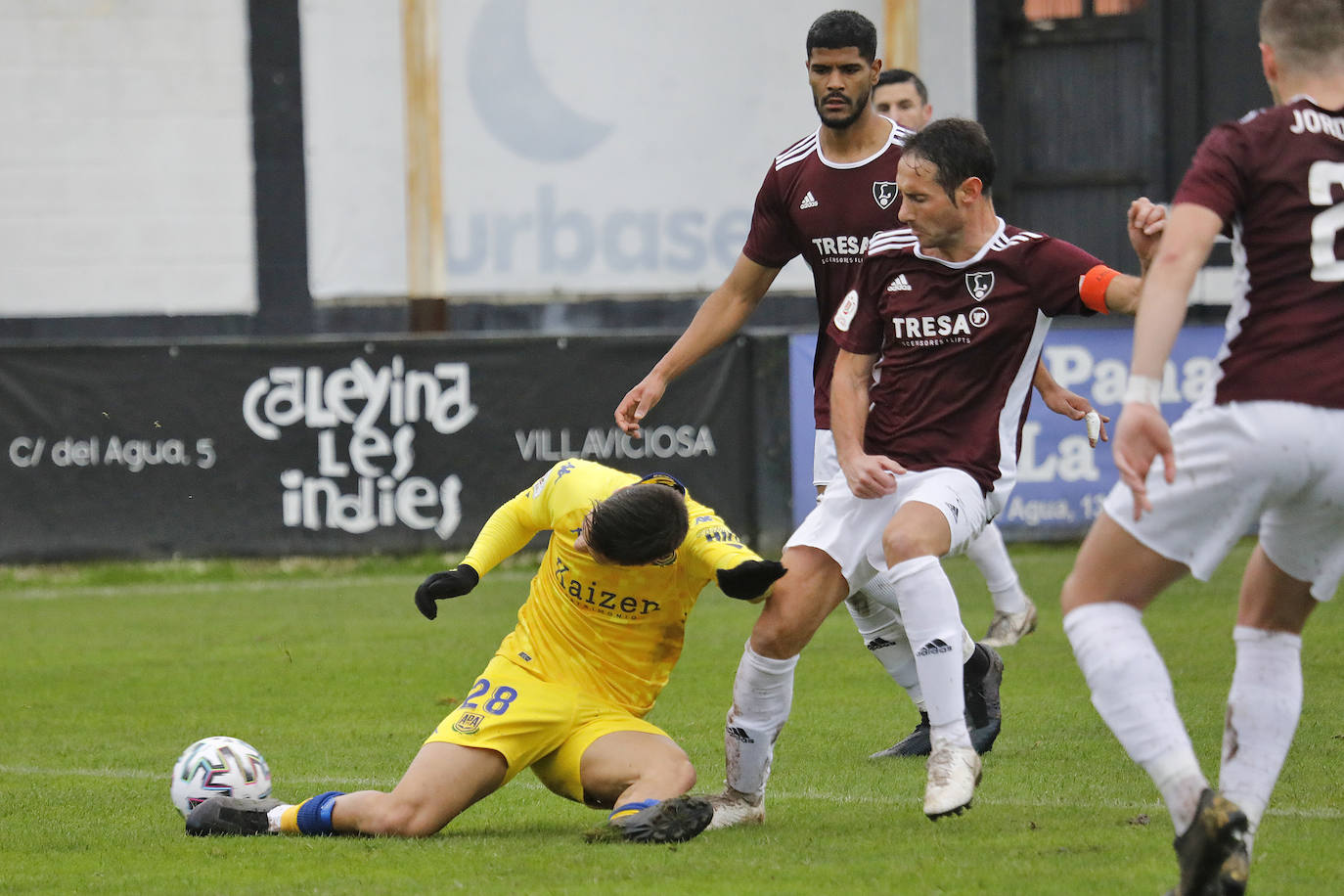 El Lealtad recibió en Les Caleyes al Alcorcón, en la primera eliminatoria de la Copa del Rey
