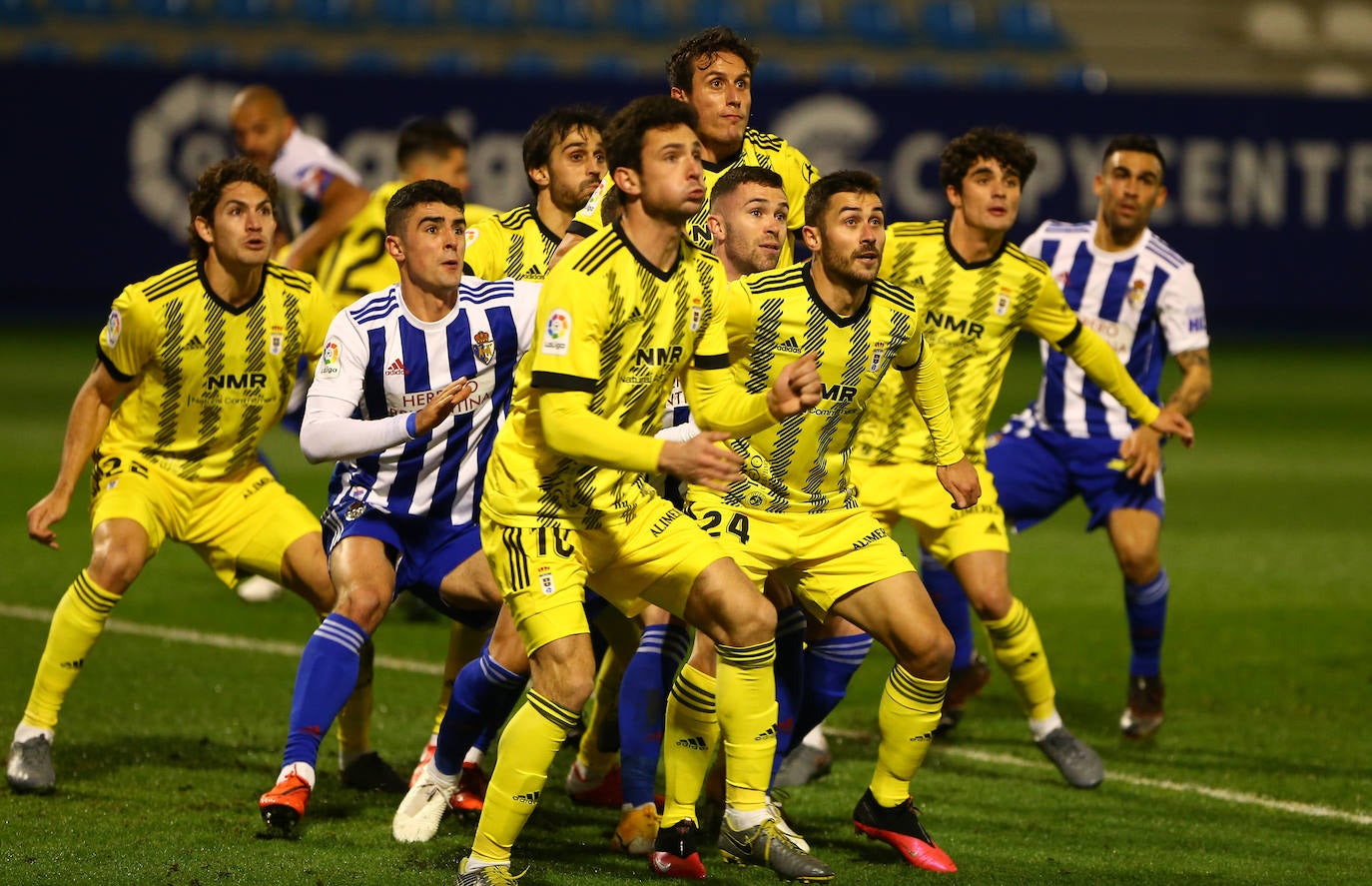 Fotos: Ponferradina-Real Oviedo, en imágenes