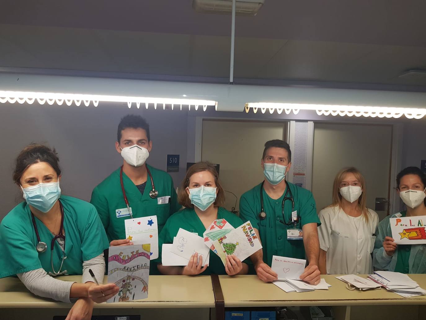 La noche más entrañable del año 783 profesionales lo dan todo en una guardia con cuatro bebés y un fallecimiento