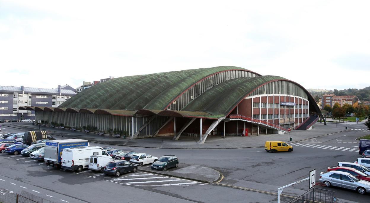 El Palacio de los Deportes, pendiente de su rehabilitación para convertirlo en un pabellón con 4.500 espectadores. 