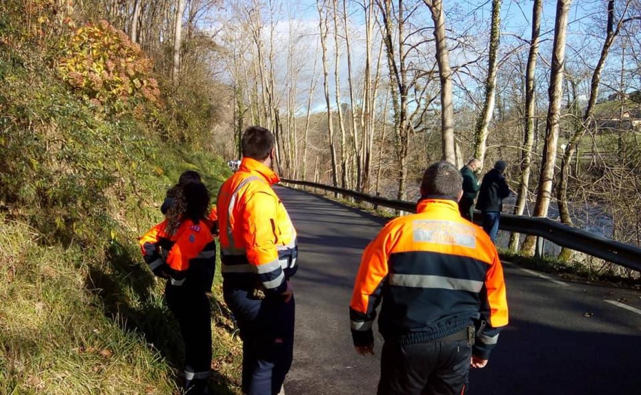 Aparece el cadáver de un hombre junto al río Piloña