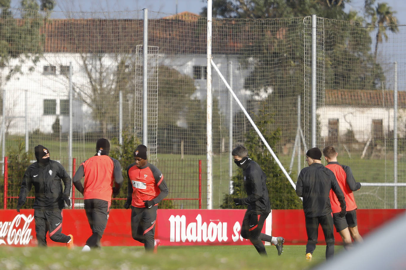 Fotos: Entrenamiento del Sporting (02/07/2021)