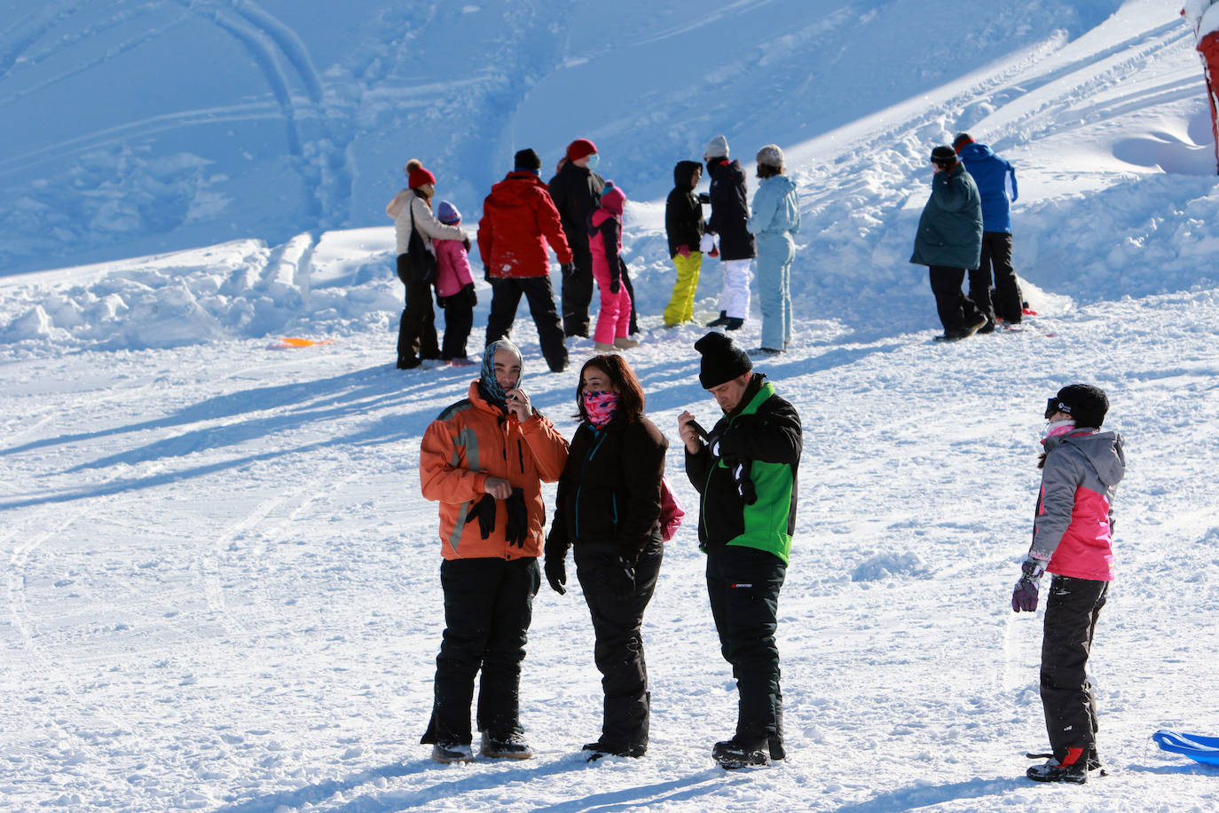 Gran afluencia en la estación de esquí en el Día de Reyes. Completó su aforo diario de 1.200 personas antes del mediodía