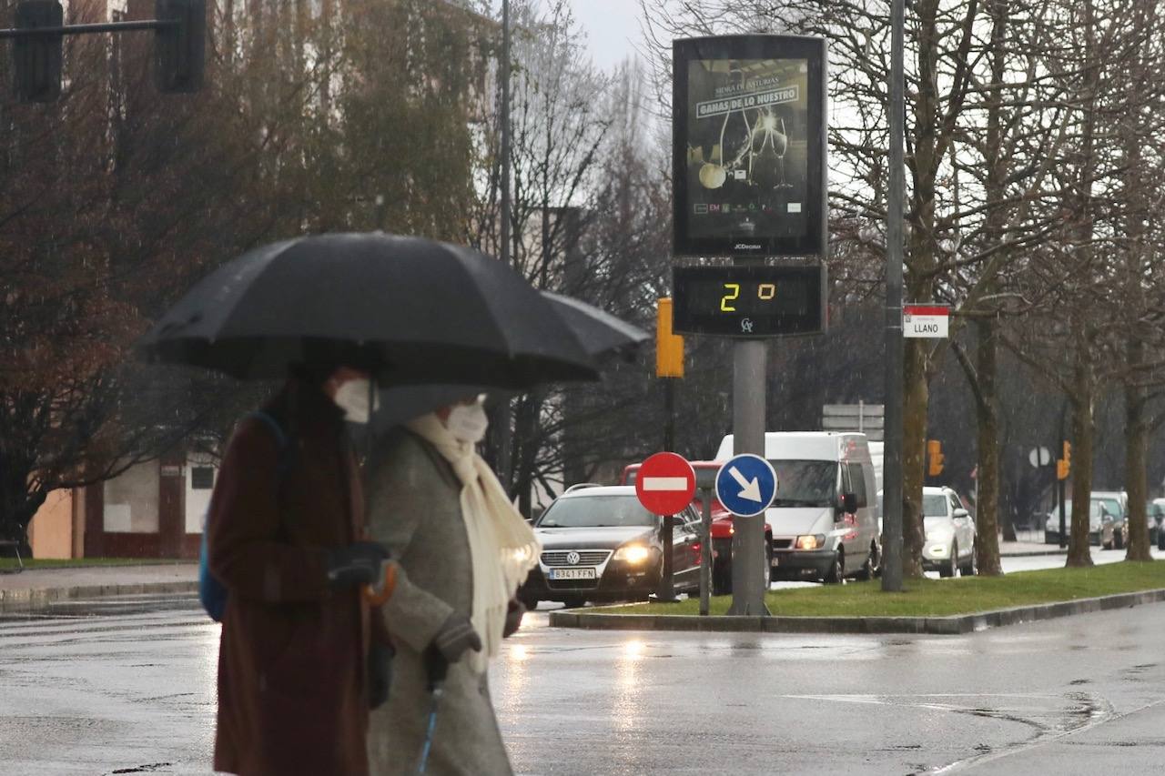 La borrasca deja nevadas y mucho frío en la región, que permanecerá en alerta todo el fin de semana.