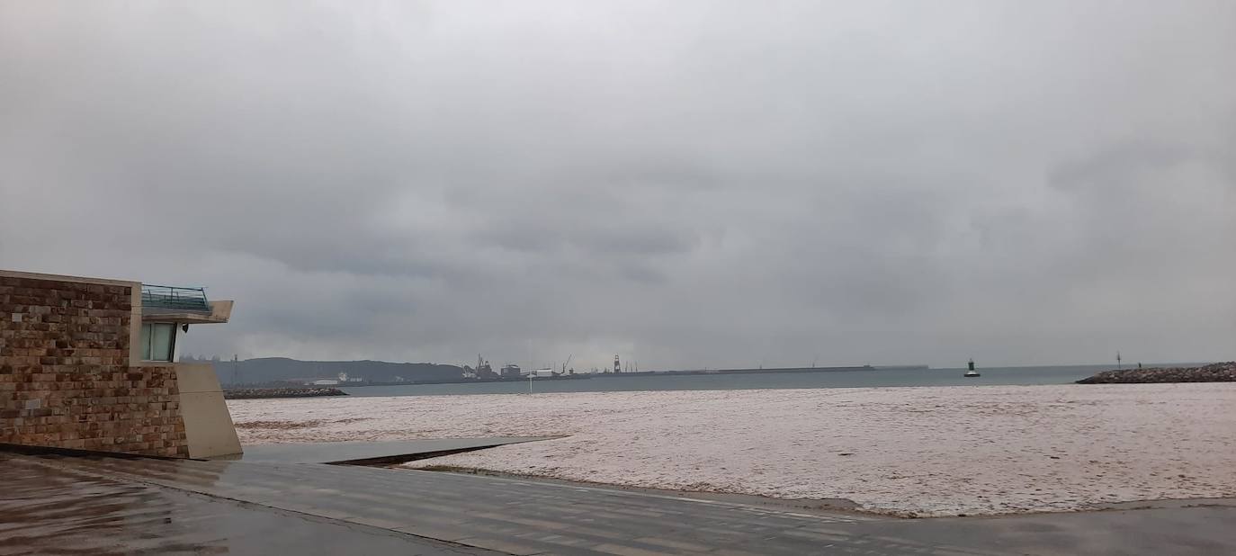 La borrasca deja nevadas y mucho frío en la región, que permanecerá en alerta todo el fin de semana.