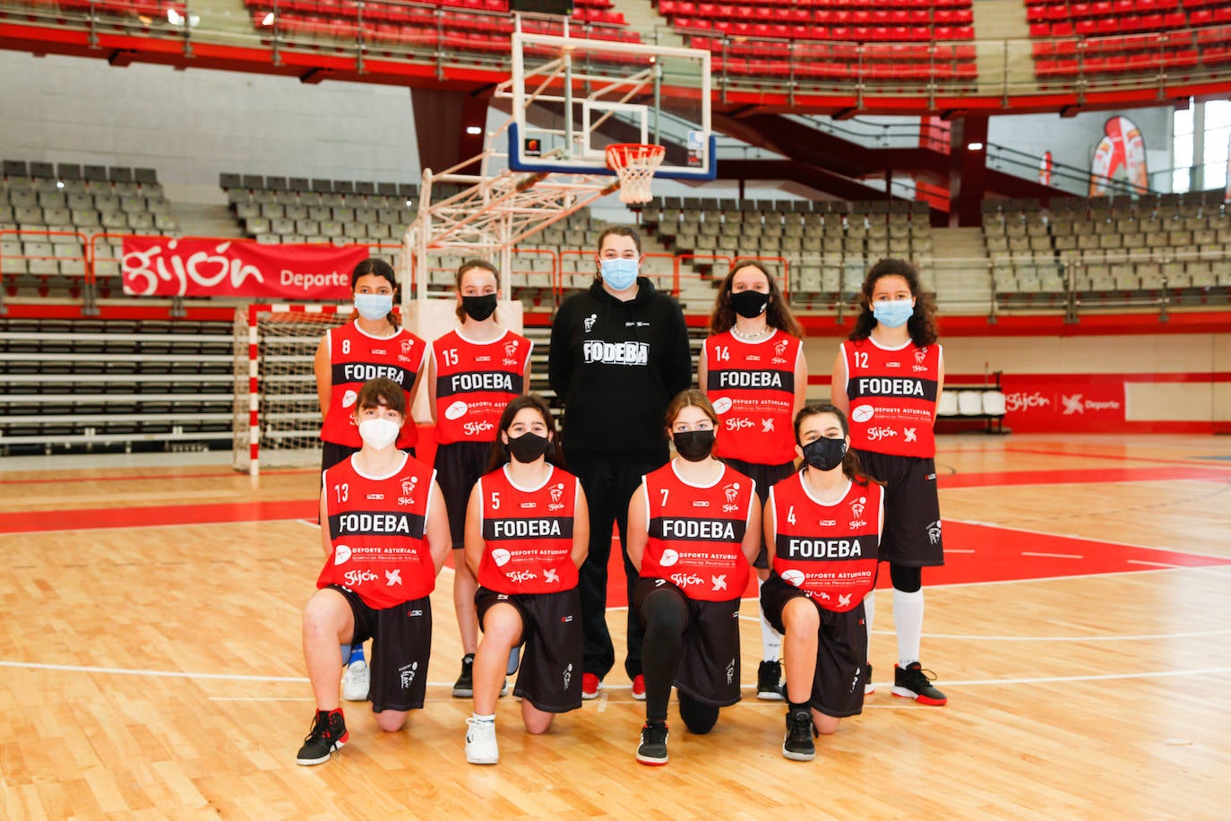 El club de baloncesto gijonés reivindica el deporte como actividad esencial y reclama el regreso de las competiciones