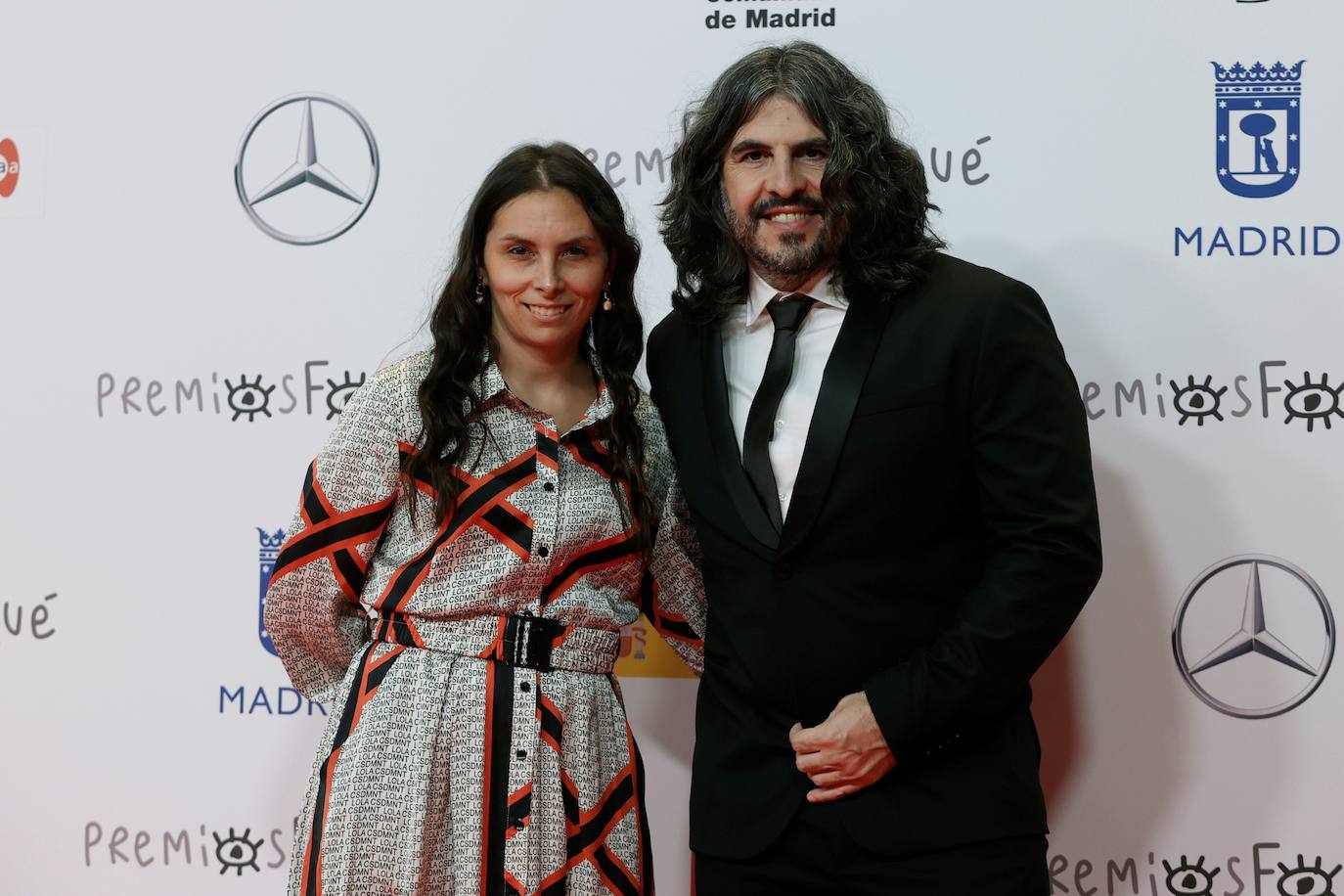 'Las niñas' y 'Antidisturbios' han sido los títulos protagonistas de la gala de los Premios Forqué, la primera gran cita del año del cine español. Fue una gala atípica, con decenas de asientos vacíos y mascarilla.