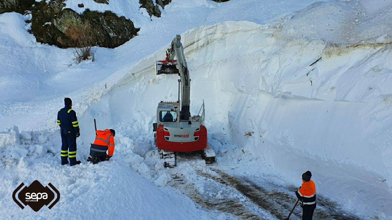 Emergencias busca terminar el mapeo con georradar de la zona del alud en San Isidro