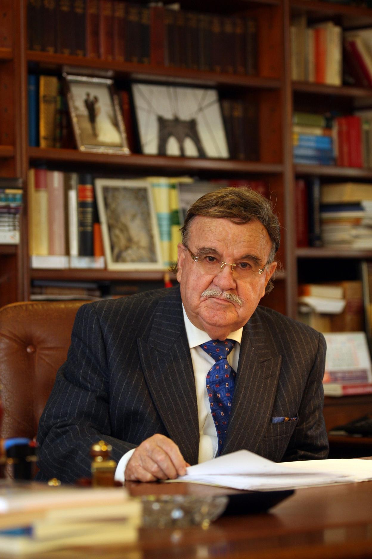 Fallece a los 96 años el procurador Arcadio Fernández, recordado por