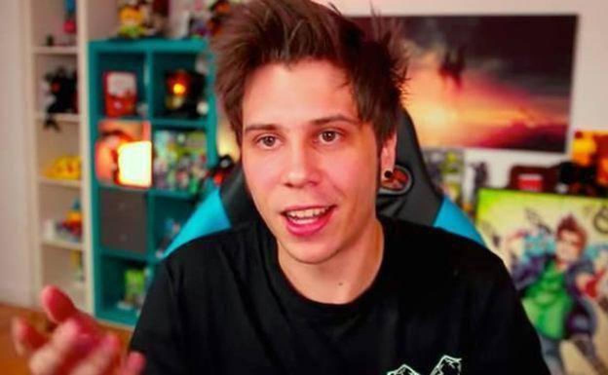 El 'youtuber' El Rubius se defiende en un comunicado colgado en Twitter ante las numerosas críticas a su decisión de mudarse a Andorra