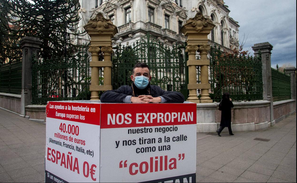 'Titi' regresa ante la Junta: «¿Dónde está mi derecho a trabajar?»