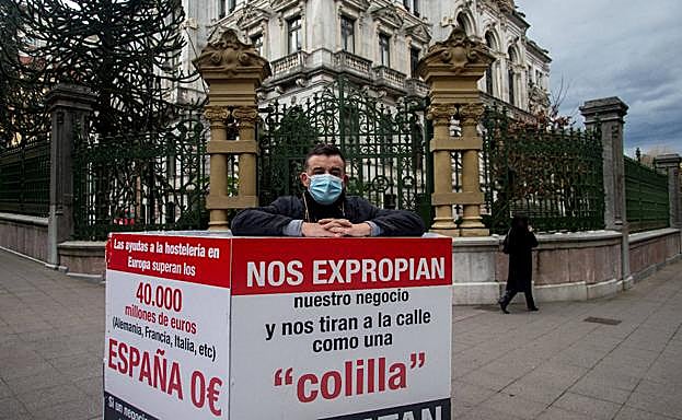 'Titi' regresa ante la Junta: «¿Dónde está mi derecho a trabajar?»