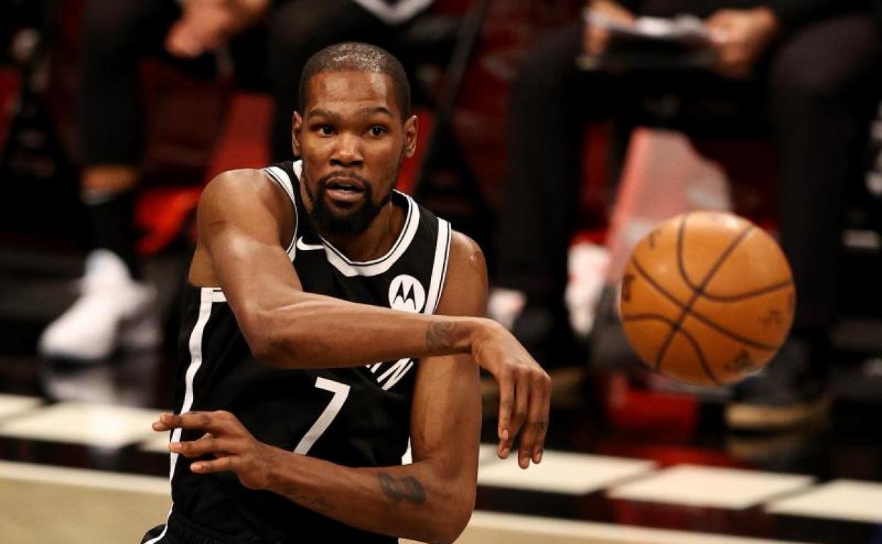 Kevin Durant, durante un partido con los Brooklyn Nets. 