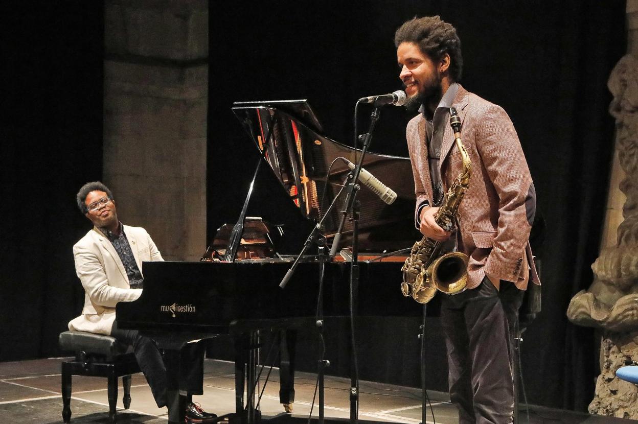 Iván 'Melon' Lewis y Ariel Brínguez, en el Antiguo Instituto. 