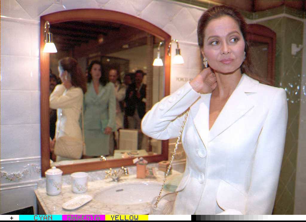 Isabel Preysler celebra el jueves su 70 cumpleaños. Saltó a la fama hace ya cinco décadas, cuando contrajo matrimonio con Julio Iglesias y a día de hoy la socialité continúa siendo uno de los mayores iconos de la elegancia. 