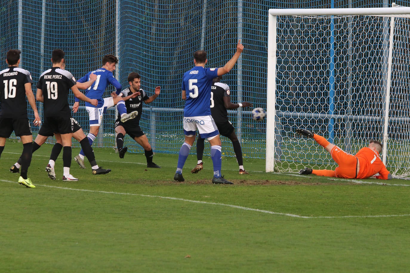 Fotos: Oviedo B 2-1 Lealtad, en imágenes