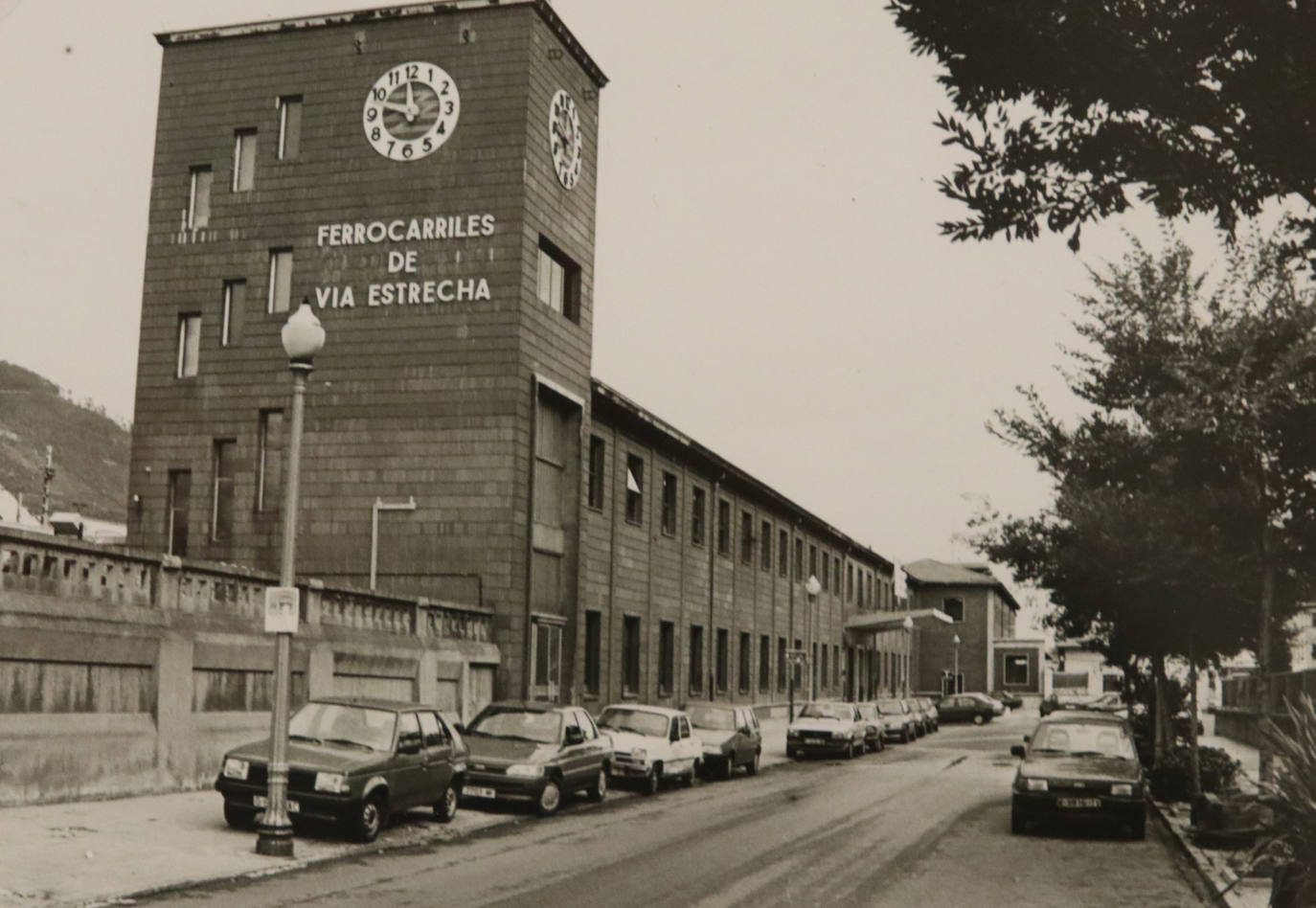 El Museo del Pueblo de Asturias ha recibido numerosas donaciones de fotografías tras la «exitosa» exposición en la sala SabadellHerrero.