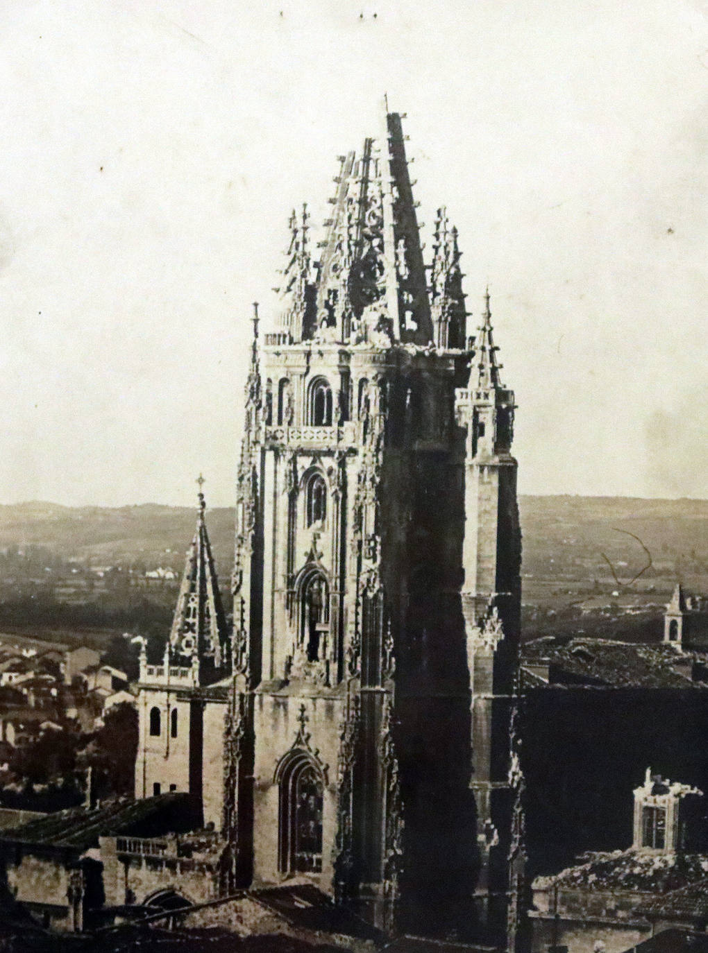 El Museo del Pueblo de Asturias ha recibido numerosas donaciones de fotografías tras la «exitosa» exposición en la sala SabadellHerrero.