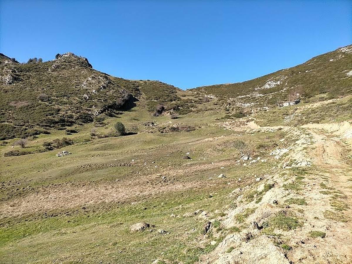 Fotos: Ruta hasta el pico La Mostayal