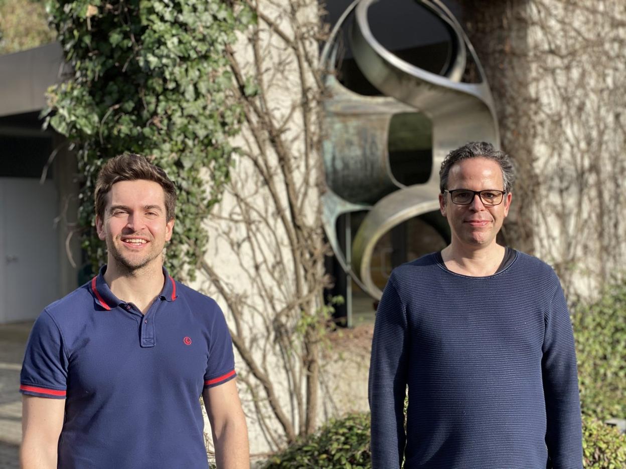 Bernardo Rodríguez junto a Jan Korbel. 