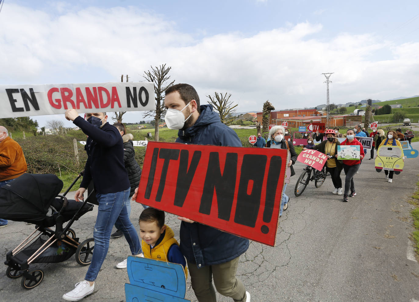 Reclaman una reunión con la alcaldesa y aseguran que el emplazamiento no cumple con lo que marca el decreto que regula estas instalaciones