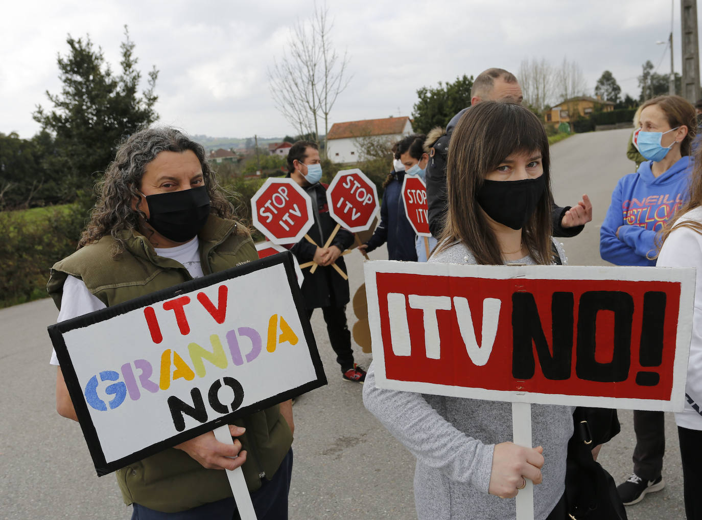 Reclaman una reunión con la alcaldesa y aseguran que el emplazamiento no cumple con lo que marca el decreto que regula estas instalaciones