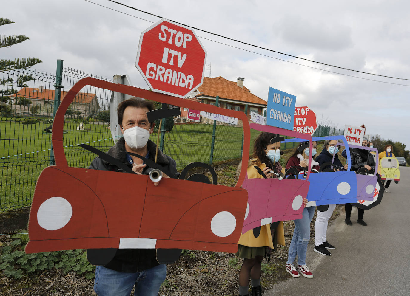 Reclaman una reunión con la alcaldesa y aseguran que el emplazamiento no cumple con lo que marca el decreto que regula estas instalaciones
