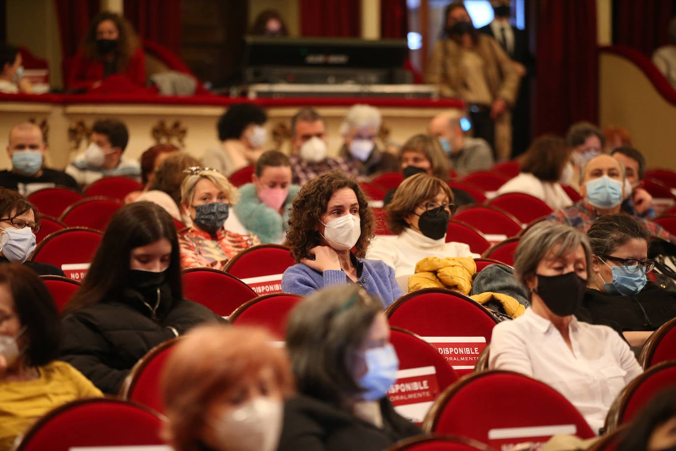 El violinista español de origen libanés y ascedencia armenia convención en el coliseo ovetense
