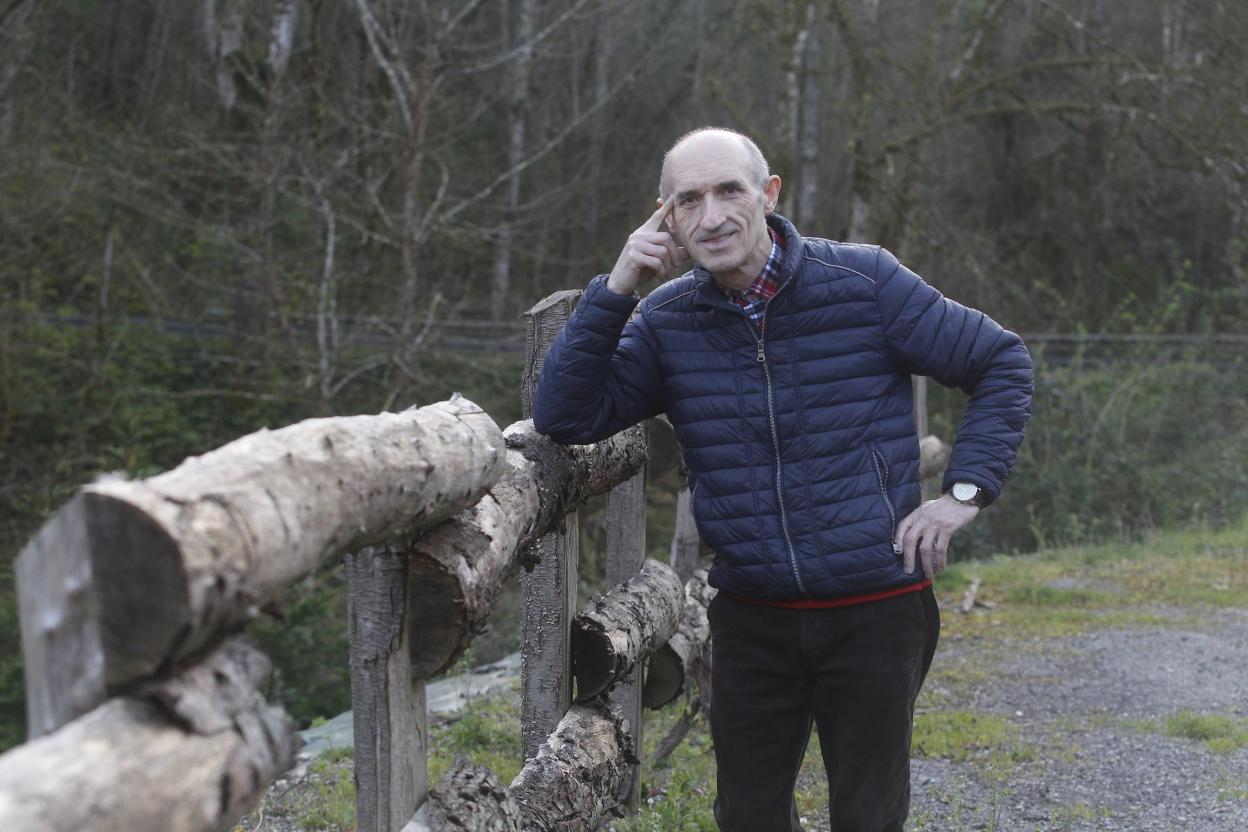 Enrique Corripio, cronista oficial de Cabranes en la Casa del Río. 