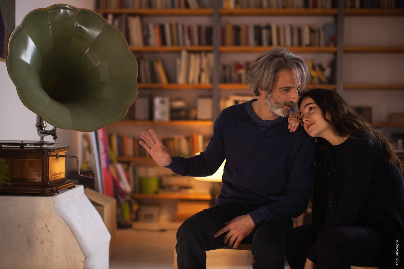 MEJOR ACTOR PROTAGONISTA | Ernesto Alterio (izquierda), por Un mundo normal