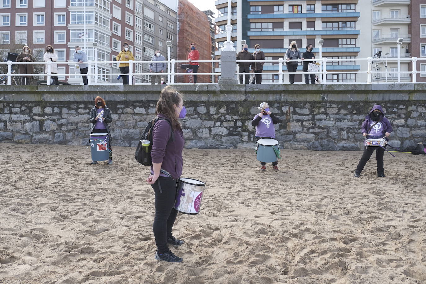 Concentraciones feministas en Gijón, Oviedo, Avilés, Siero y Colunga para presentar la protesta del Día Internacional de las Mujeres