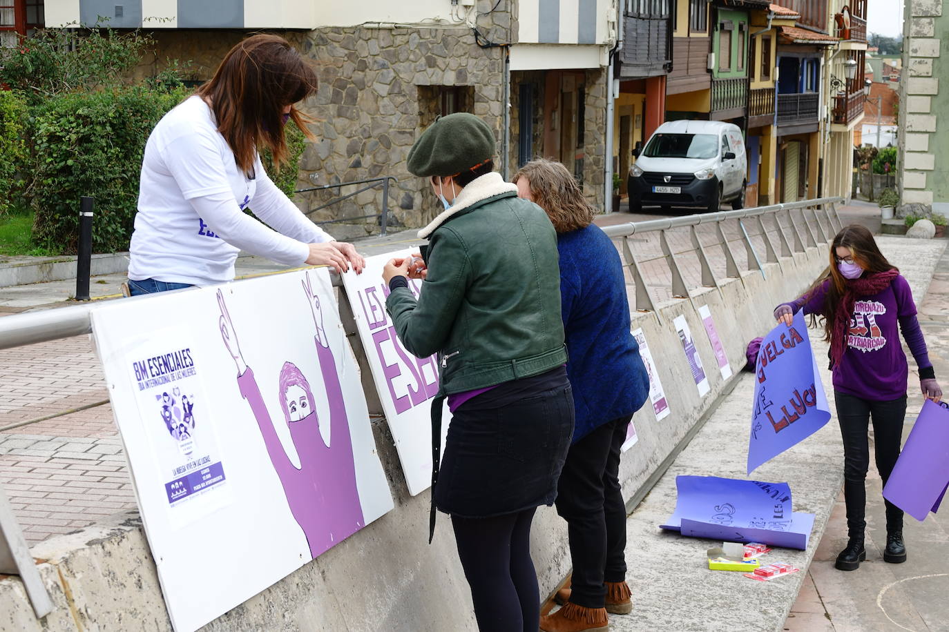 Concentraciones feministas en Gijón, Oviedo, Avilés, Siero y Colunga para presentar la protesta del Día Internacional de las Mujeres
