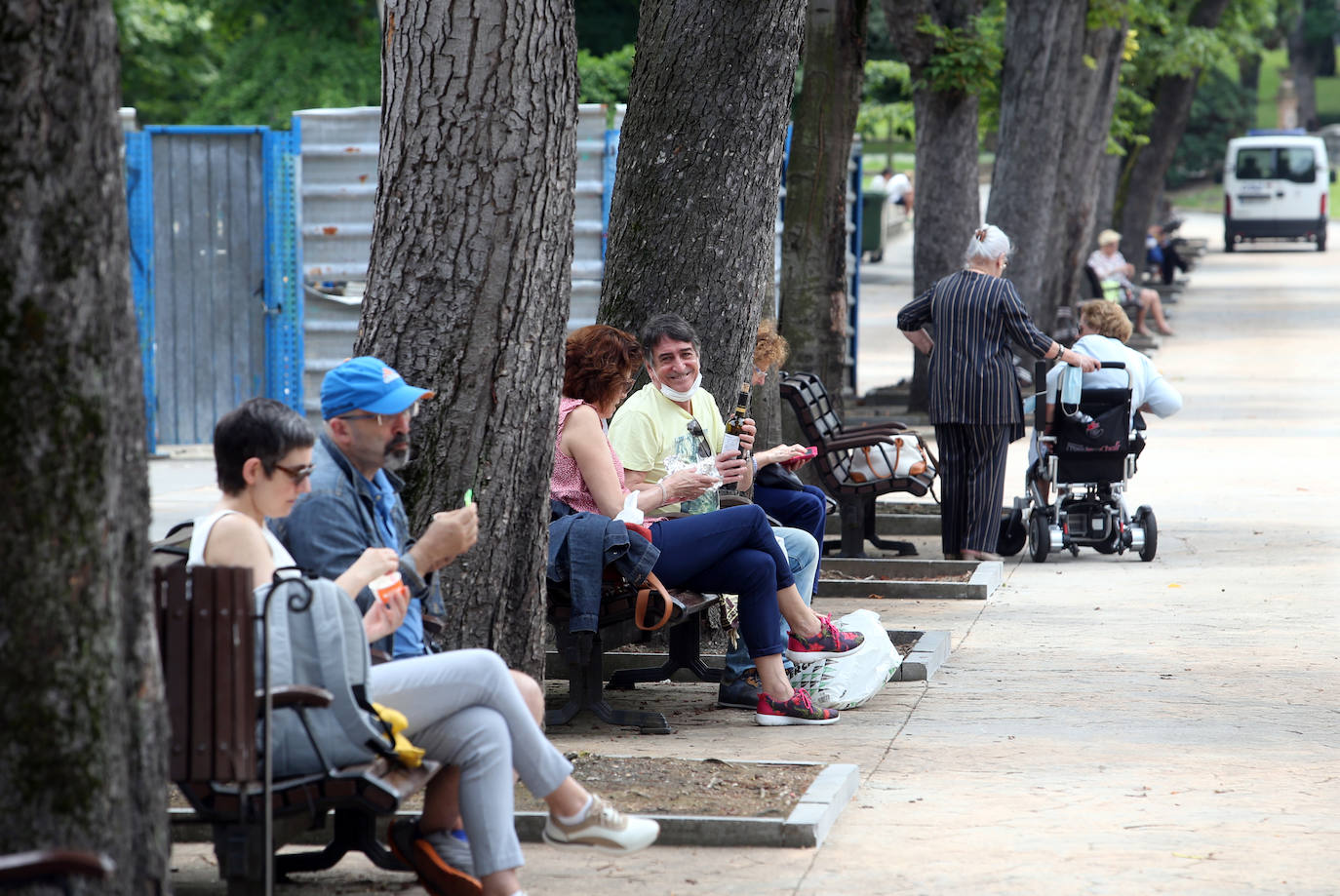 El plan director del Campo de San Francisco busca recuperar el pulmón verde para los ciudadanos e impulsar mejoras que le permitan recuperar el esplendor de épocas pasadas. Generaciones y generaciones se han criado corriendo entre sus árboles y caminos, convirtiéndole en fiel testigo de la historia de Oviedo
