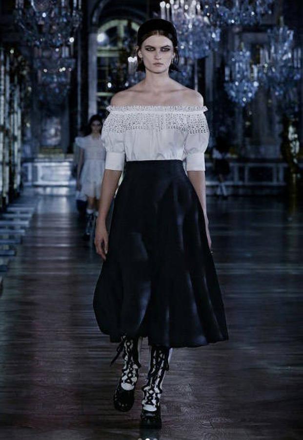 Fotos: Dior presenta en Versalles su colección más feminista