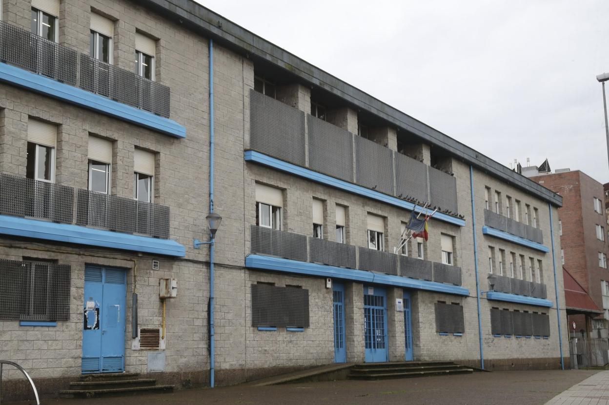 Colegio Santa Olaya, al que acude el menor. 