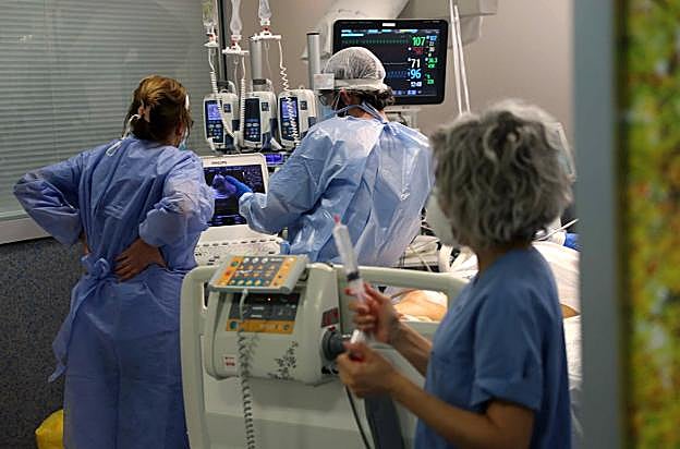 La pandemia se lleva por primera vez en Asturias la vida de una mujer menor de 40 años