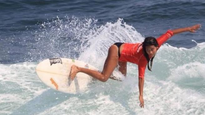 Fallece la surfista Katy Díaz al ser alcanzada por un rayo