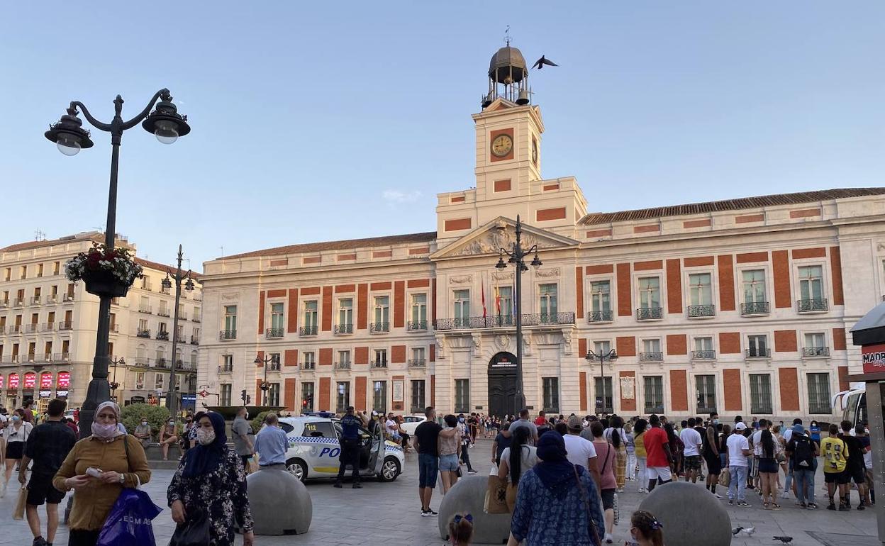 La embajada francesa «recomienda encarecidamente no venir a España desde Francia para actividades de ocio»