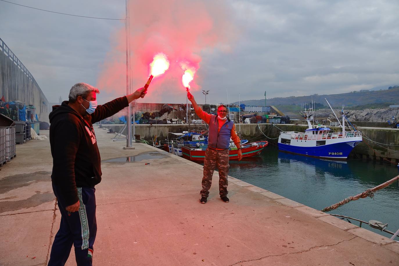 En protesta por el nuevo Reglamento de Control de la Pesca aprobado por el Parlamento Europeo