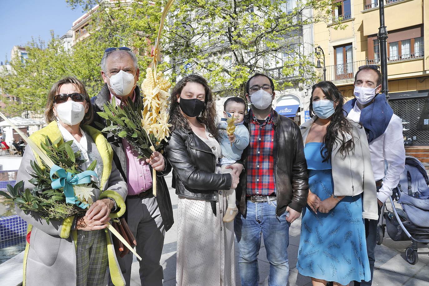 Las altas temperaturas invitan a disfrutar de la jornada dominical, adaptándose a las restricciones marcadas por la covid