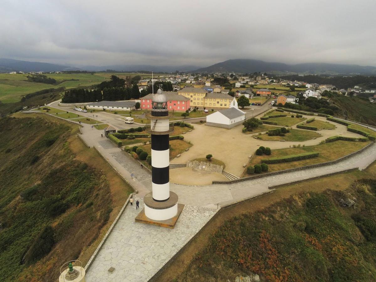 Faro de Ortiguera (Asturias)