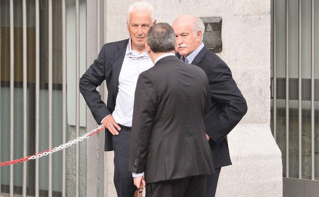 José Luis Díaz Rato y Fernando Menéndez Rexach, en una imagen de 2019. 